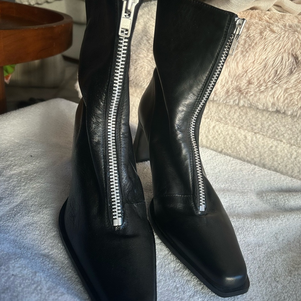 Black Leather Zip-Front Women's Ankle Boots